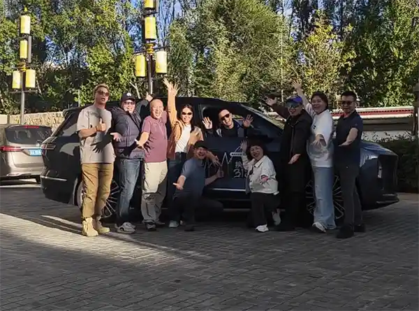 换电直达珠峰！蔚来G318川藏线充换电全线贯通