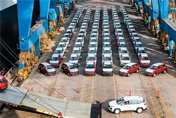 2025销量狂飙！比亚迪一骑绝尘，国产军团霸榜前五——四席尽归中国智造