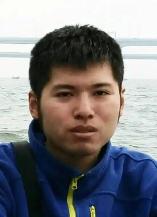 《牛来》导演信雨萌被曝患自闭症，低调生活引热议